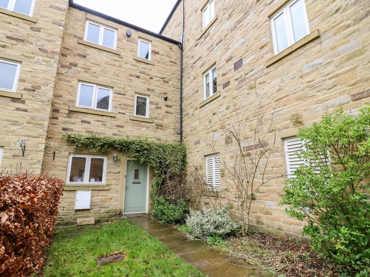 15 Tannery Lane Villa Skipton